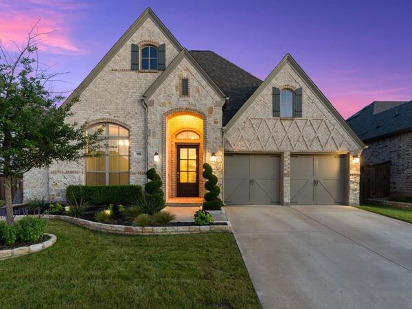 908 Quail Hollow Avenue, Denton, TX 76210