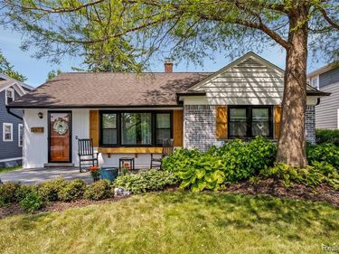 601 Pacific Street , Plymouth, MI 48170