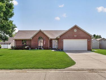 834 Deerfield Road, Anderson, IN 46012