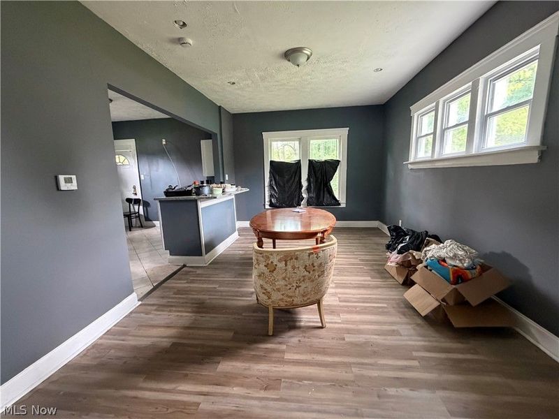 1105 Lakeview Road, Cleveland, OH 44108 Photo 2