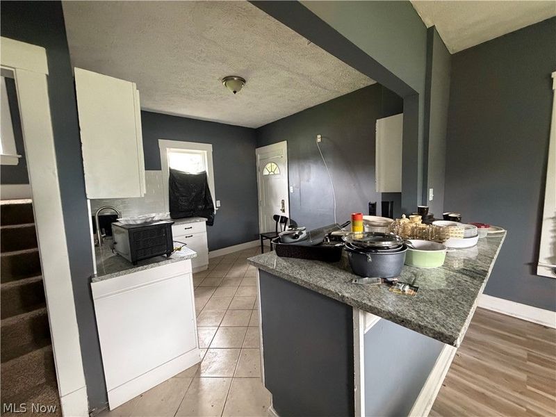1105 Lakeview Road, Cleveland, OH 44108 Photo 3