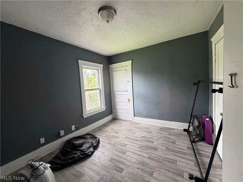 1105 Lakeview Road, Cleveland, OH 44108 Photo 9