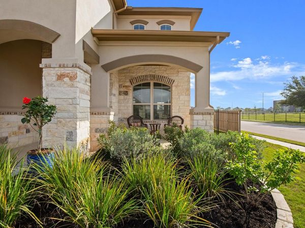 157 Pine Island LN, Leander, TX 78641