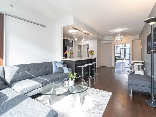 760 Johnson St , Unit #204, Victoria, BC V8W 0A4