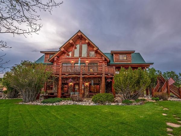 65 Chekwa Trail, Gunnison, CO 81230