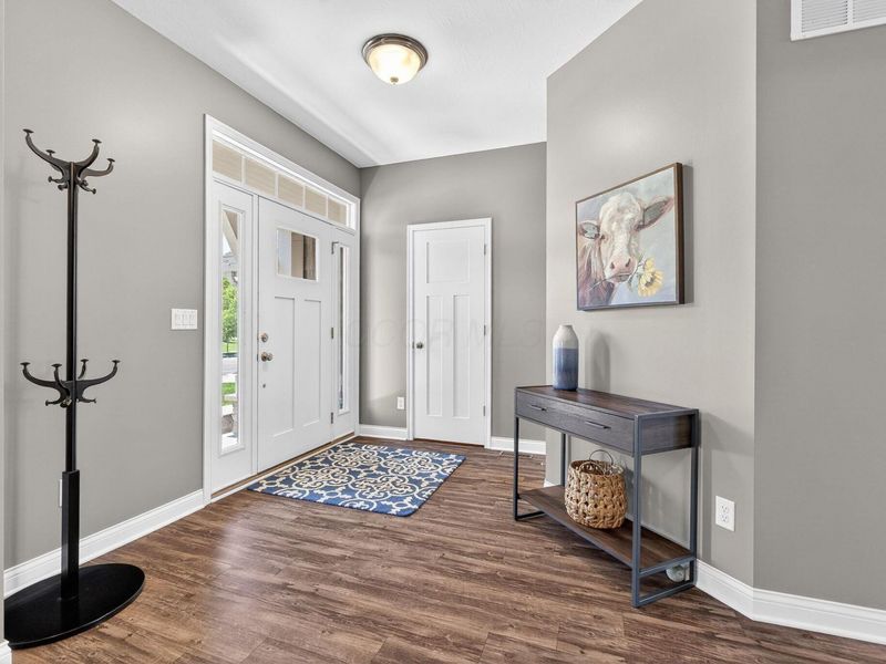 1449 Adena Pointe Drive, Marysville, OH 43040 Photo 5