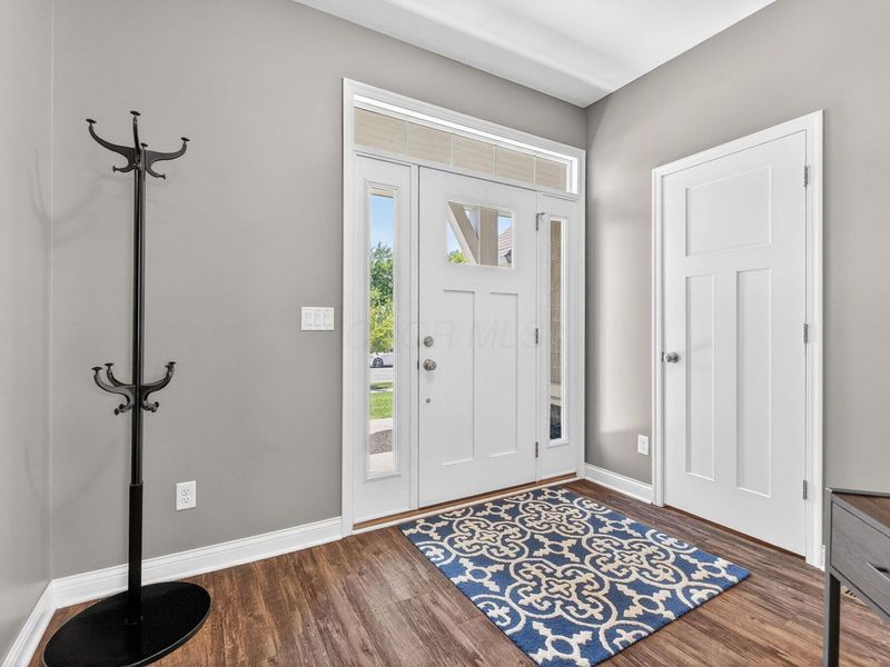 1449 Adena Pointe Drive, Marysville, OH 43040 Photo 6
