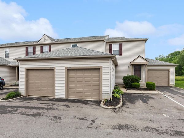 1699 Ridgebury Drive , Unit 143E, Hilliard, OH 43026