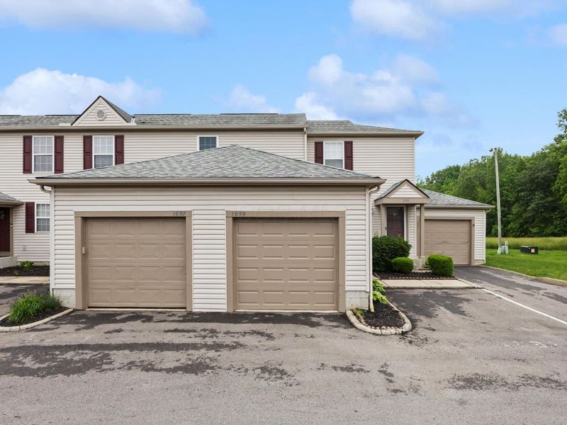 1699 Ridgebury Drive , Unit 143E, Hilliard, OH 43026 Photo 2