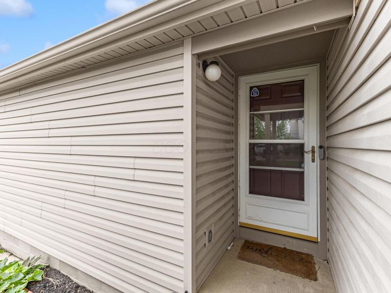 1699 Ridgebury Drive , Unit 143E, Hilliard, OH 43026 Photo 28