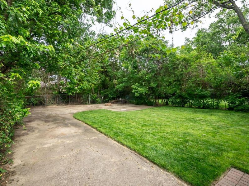 3103 Azelda Street , Columbus, OH 43224 Photo 11