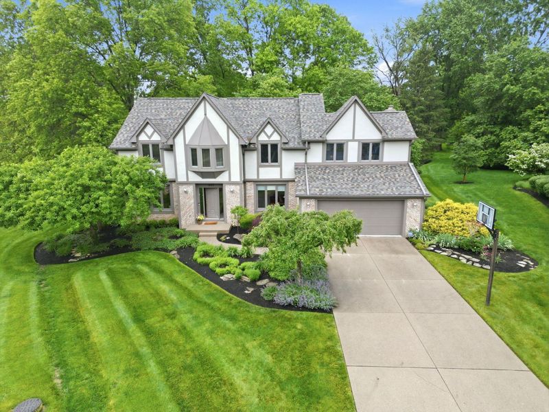 1423 Windrush Circle, Blacklick, OH 43004 Photo 1
