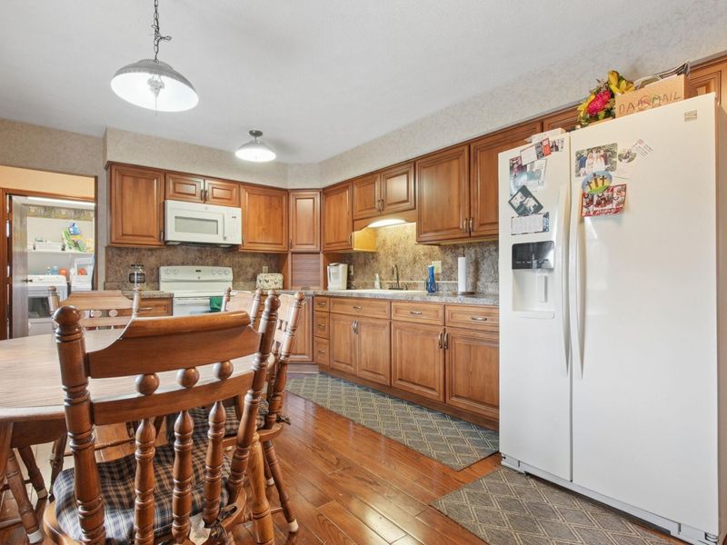 17329 Zig Zag Drive , Circleville, OH 43113 Photo 13