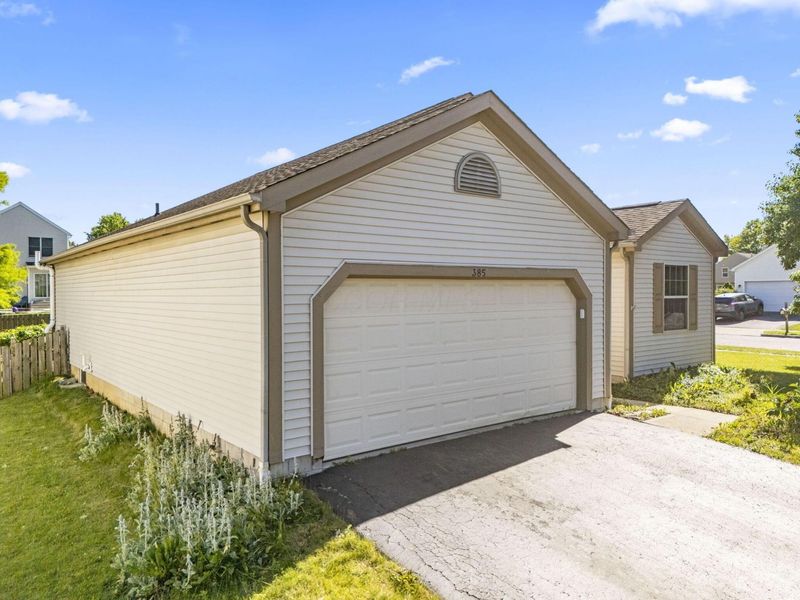 385 Flat River Street , Pickerington, OH 43147 Photo 39
