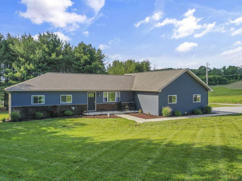 5312 Cincinnati Zanesville Road NE, Lancaster, OH 43130 Photo 5