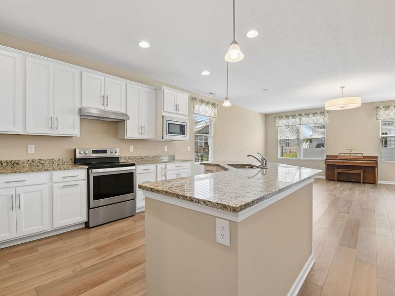 6012 Lawthorn Drive, Unit 18, Westerville, OH 43081 Photo 10