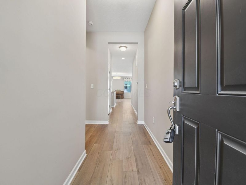 6012 Lawthorn Drive, Unit 18, Westerville, OH 43081 Photo 3