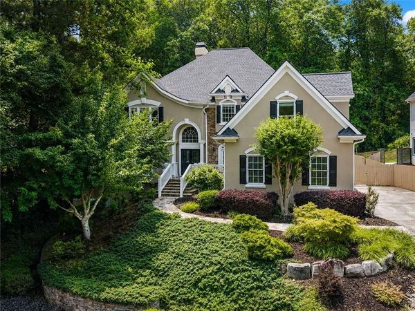 1346 Waterford Green Close NE, Marietta, GA 30068