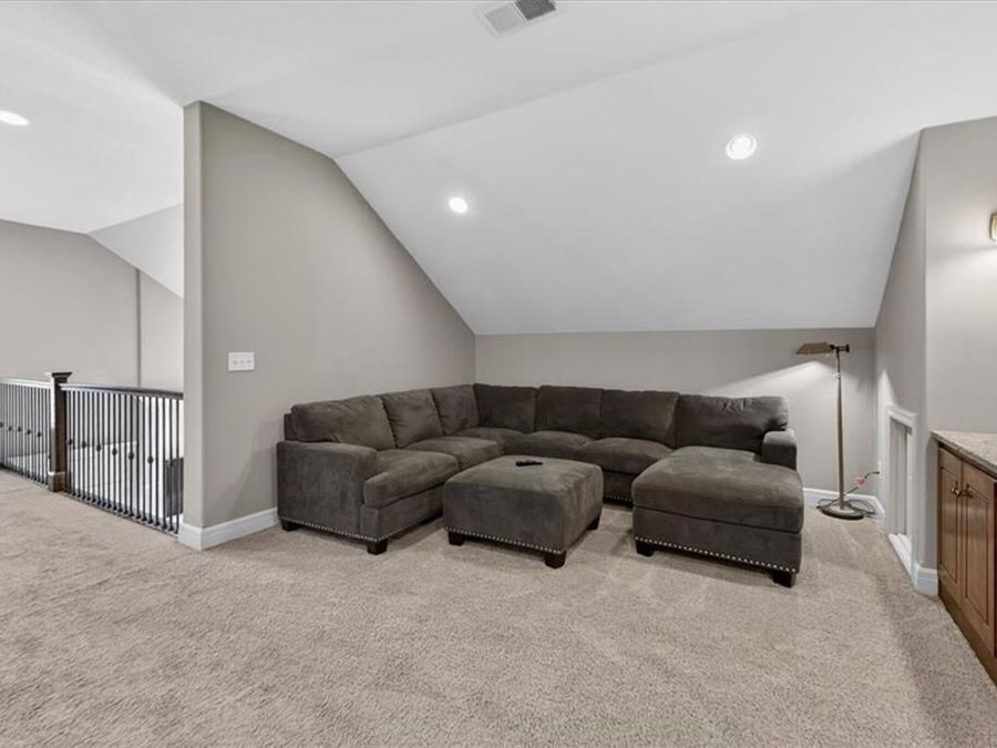 Property Image 76