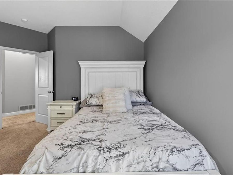Property Image 81
