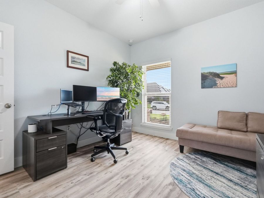 Property Image 36