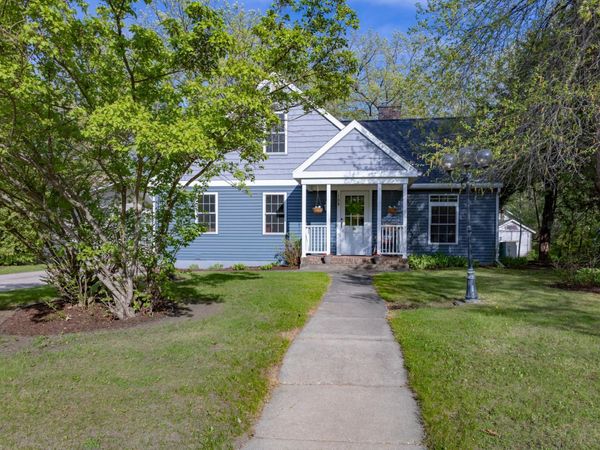 108 N Broadway , New York Mills, MN 56567