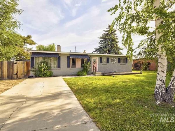 210 W Louisiana Ave, Nampa, ID 83686