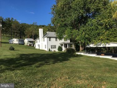 10436 JOHN S MOSBY HIGHWAY , PARIS, VA 20130