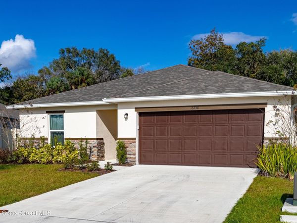 8258 E Cortese Drive , Titusville, FL 32780