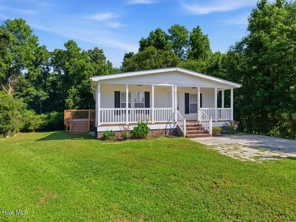 307 Shipmans Pike, Jacksonville, NC 28546