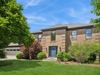 4220 Terri Lyn Lane, Northbrook, IL 60062 primary photo