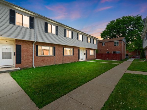 1315 Monomoy Street , Unit C, Aurora, IL 60506