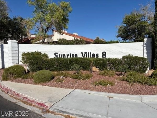 2695 San Lago Court, Las Vegas, NV 89121