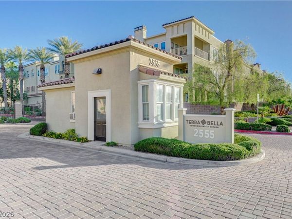 2555 Hampton Road, Unit 2207, Henderson, NV 89052