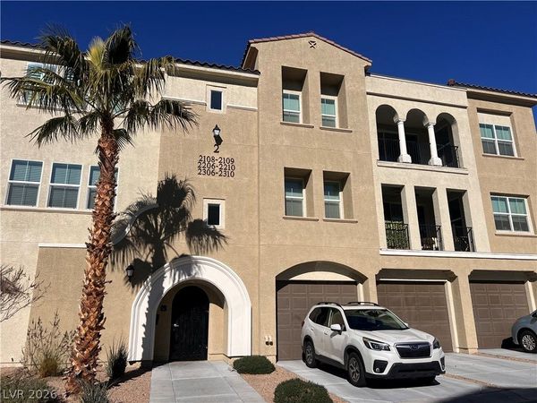 2555 Hampton Road, Unit 2207, Henderson, NV 89052