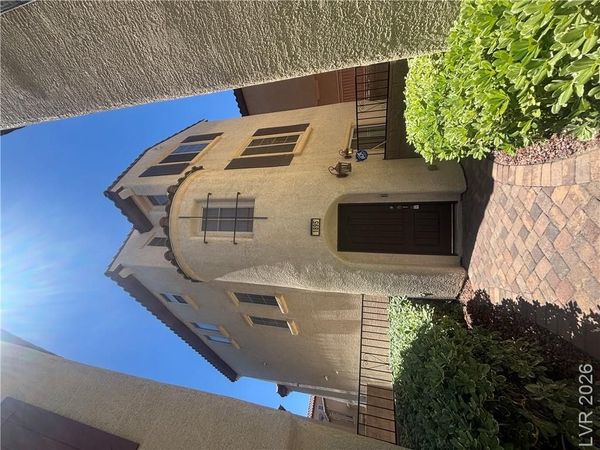 1895 Ardilea Street, Las Vegas, NV 89135