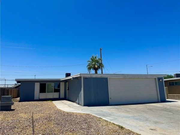 4521 Pacyna Street , Las Vegas, NV 89122