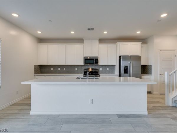 600 N Carriage Hill Drive, Unit 1140, Las Vegas, NV 89138