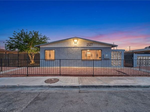 2527 Carroll Street, North Las Vegas, NV 89030