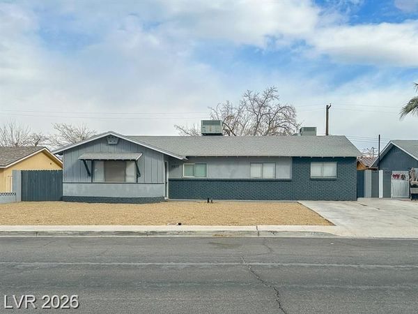 3210 Bluebird Street, Las Vegas, NV 89121