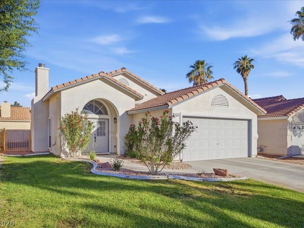 4932 Signal Drive, Las Vegas, NV 89130