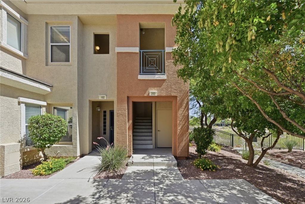 10820 Amber Ridge Drive, Unit 202, Las Vegas, NV 89144 Main Photo