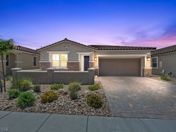 8057 Eve Rock Street, Las Vegas, NV 89166