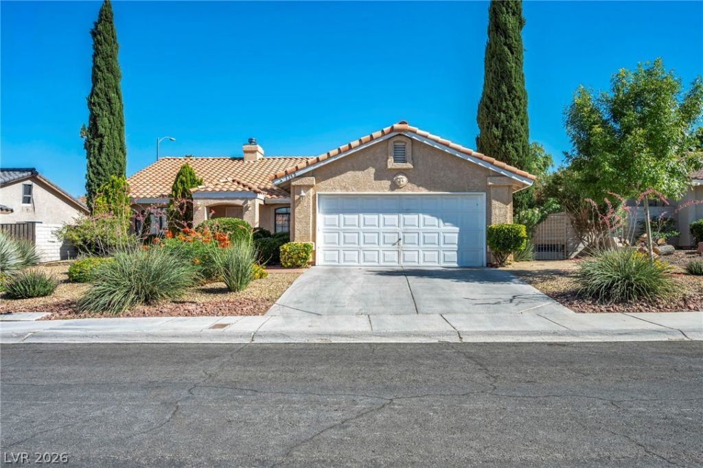 7713 Leavorite Drive, Las Vegas, NV 89128 Main Photo
