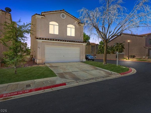 6035 Ghost Town Trail, Las Vegas, NV 89118