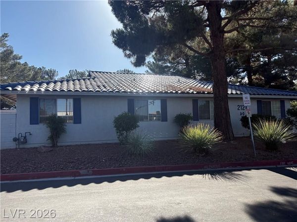 2121 Twickenham Place, Unit B, Las Vegas, NV 89108