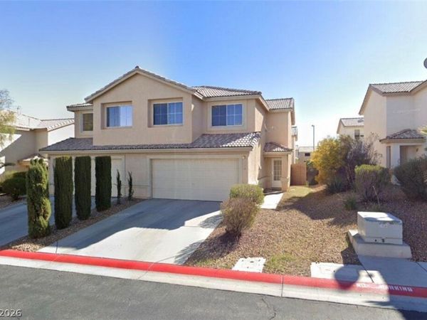 770 Peregrine Falcon Street, Henderson, NV 89015