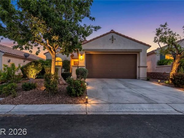 11533 Crimson Rose Avenue, Las Vegas, NV 89138