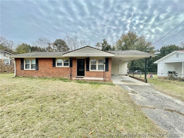 575 Braxton Boulevard , Fayetteville, NC 28311