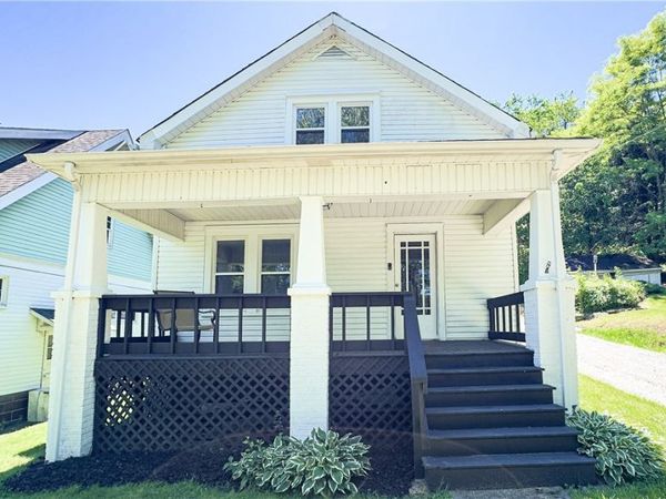2127 Margaret Street , Steubenville, OH 43952